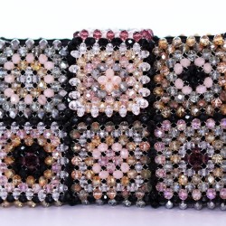 Sac noir en perles